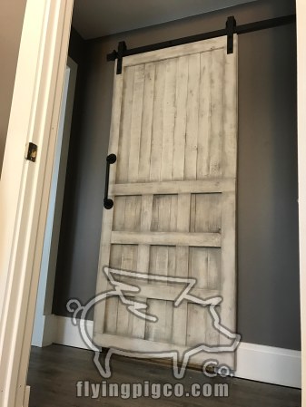 ANTIQUE WHITE DISTRESSED DOOR 5